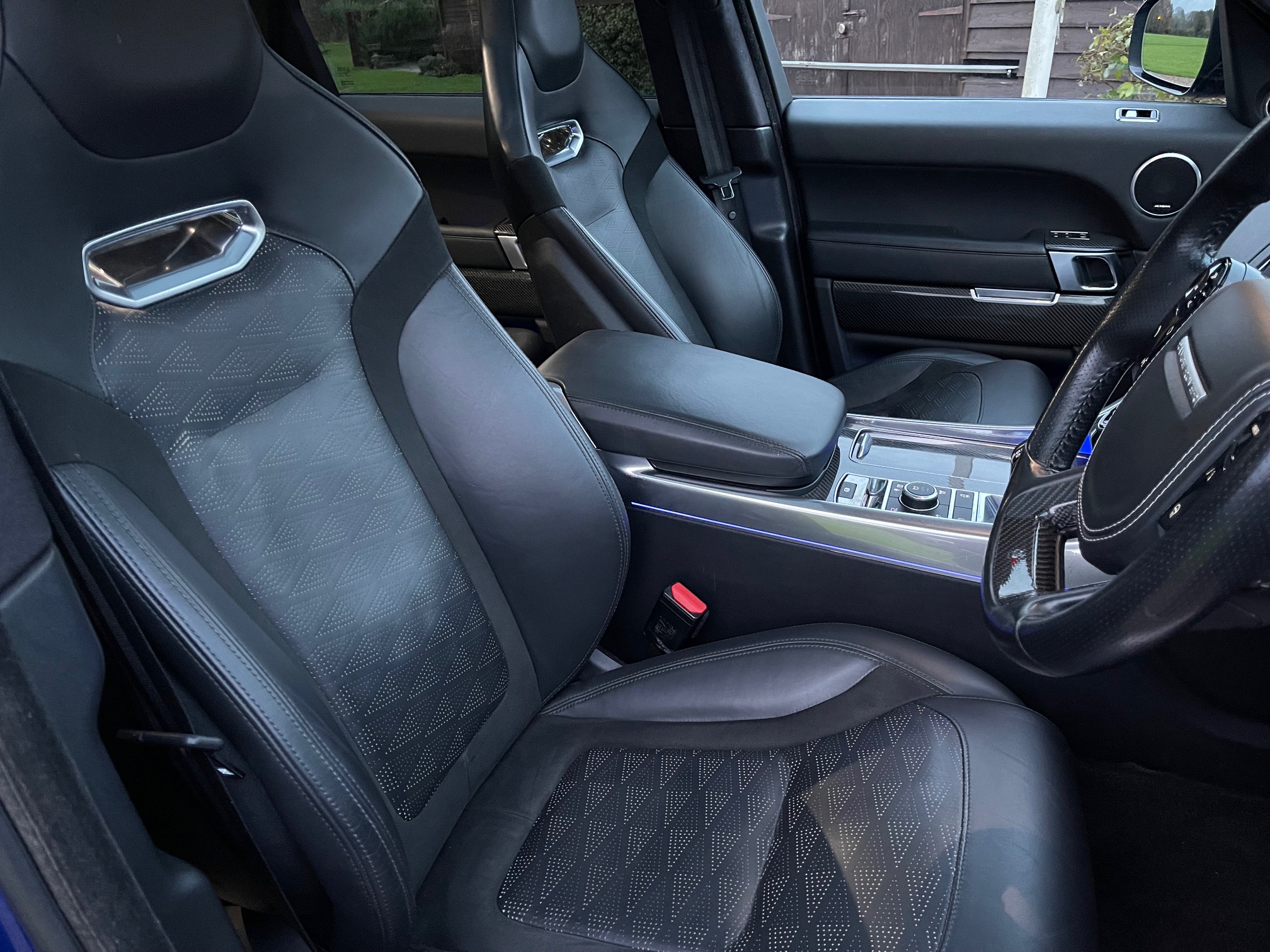 Range Rover Sport SVR P575 5.0 Supercharged Barsport Motors